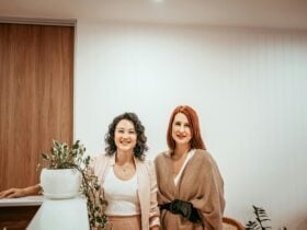 Dr Cheryl and Dr jo standing in suncoast skin