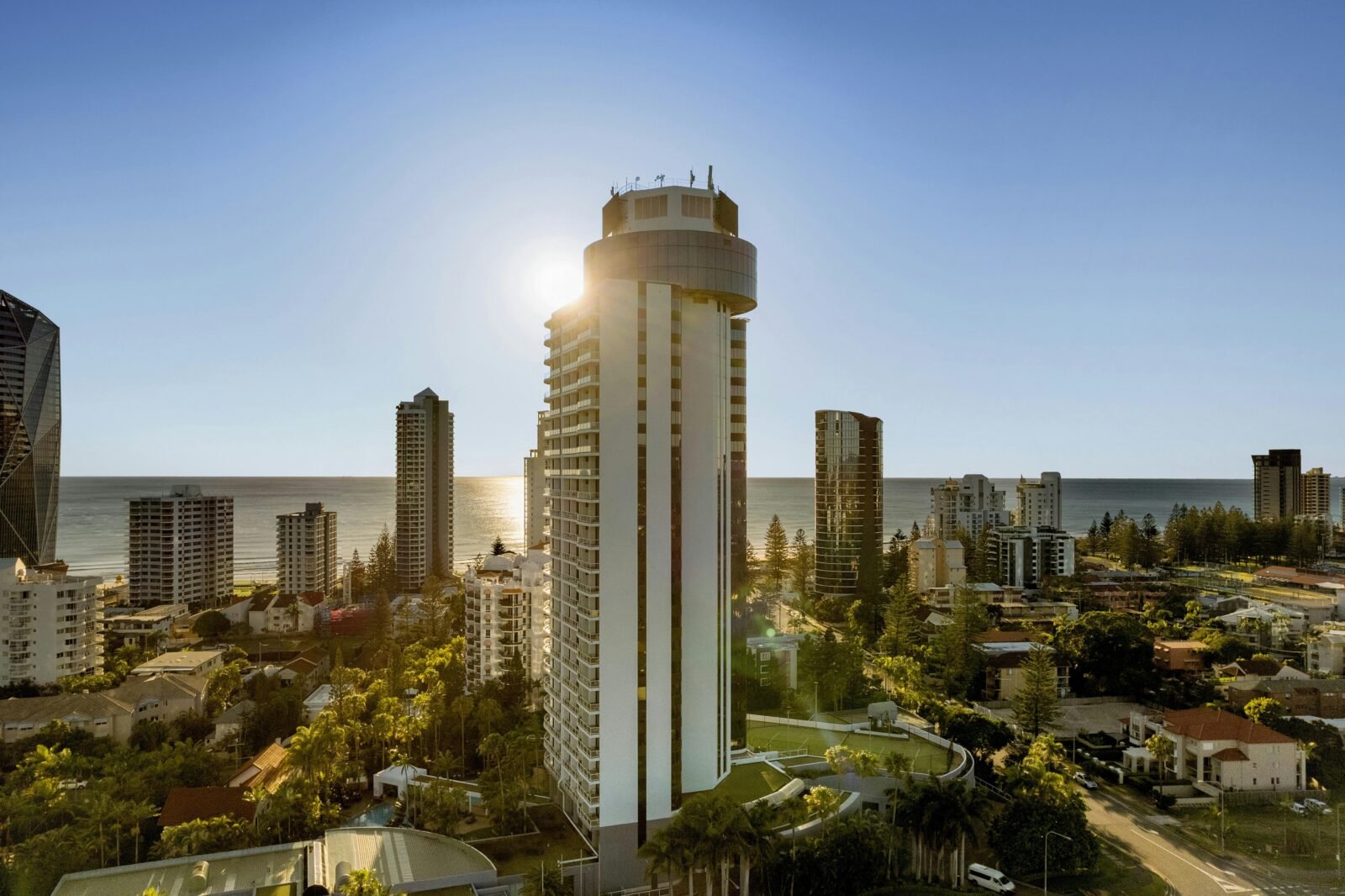 Crowne Plaza External Image