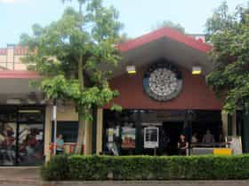 Bulimba and Hawthorne