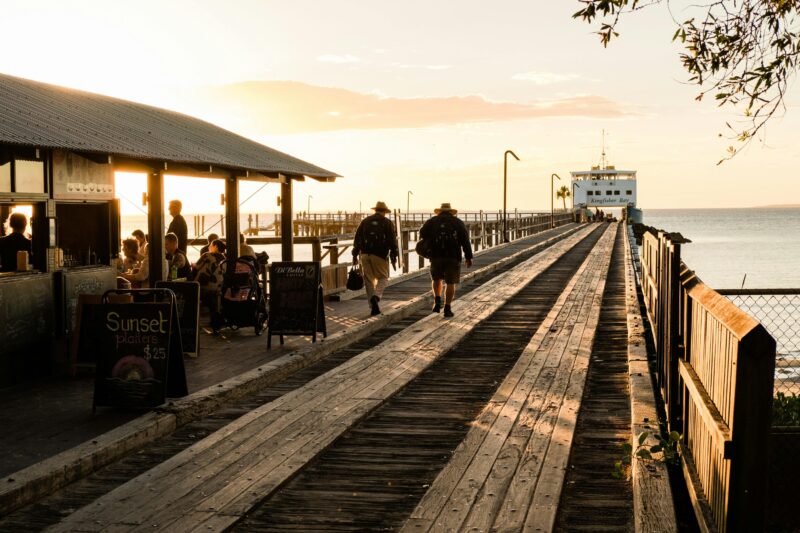 Kingfisher Bay Ferry