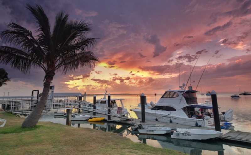 Little Ship Club | Waterfront Bistro & Bar | Dunwich, North Stradbroke Island