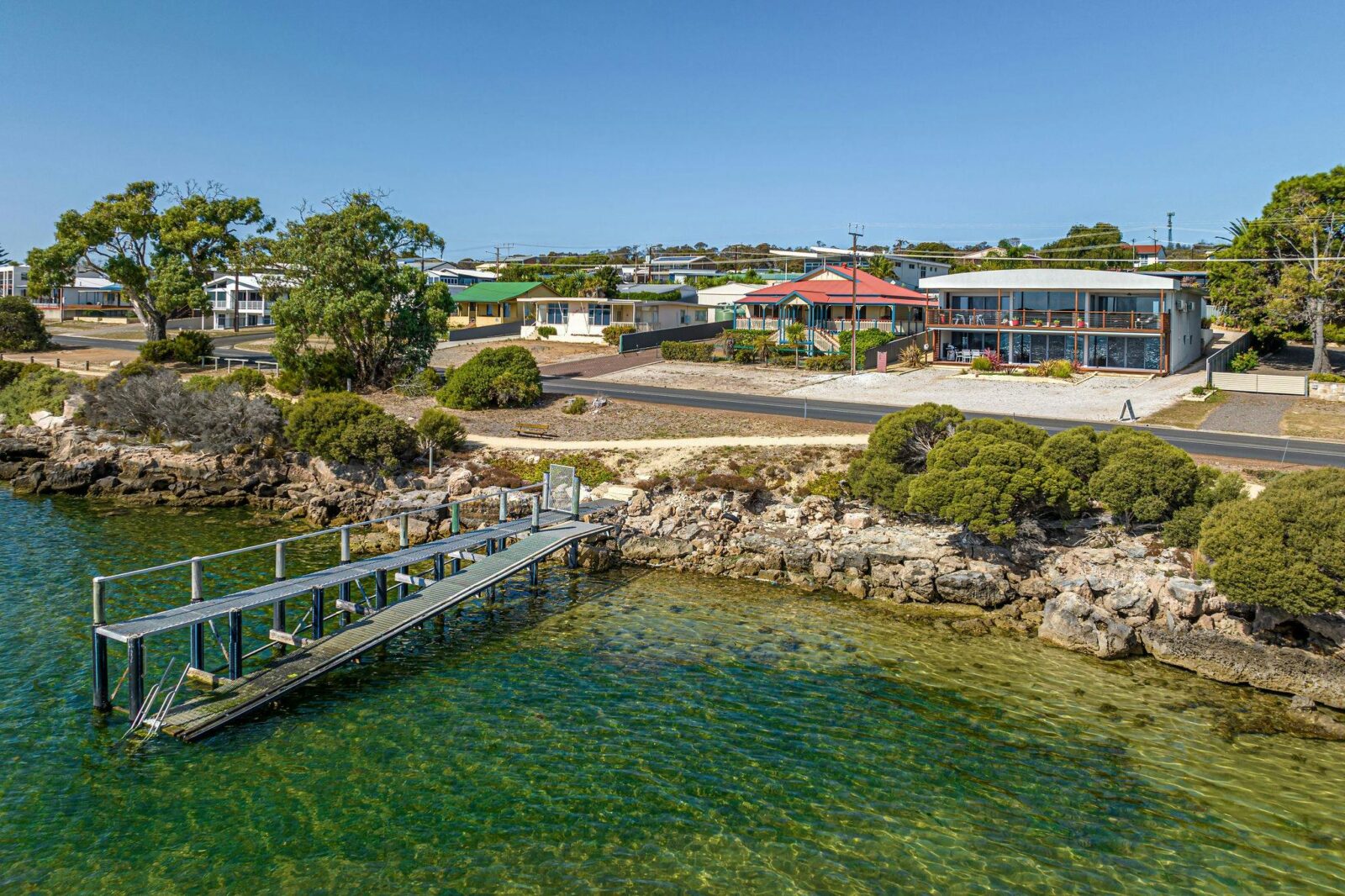 The private jetty