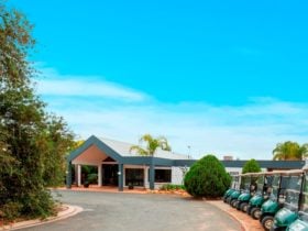 Welcome to the Comfort Inn & Suites Riverland