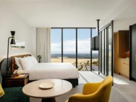 Premium King Room accomodation. Kitchenette and Accessible King room options in Mawson Lakes