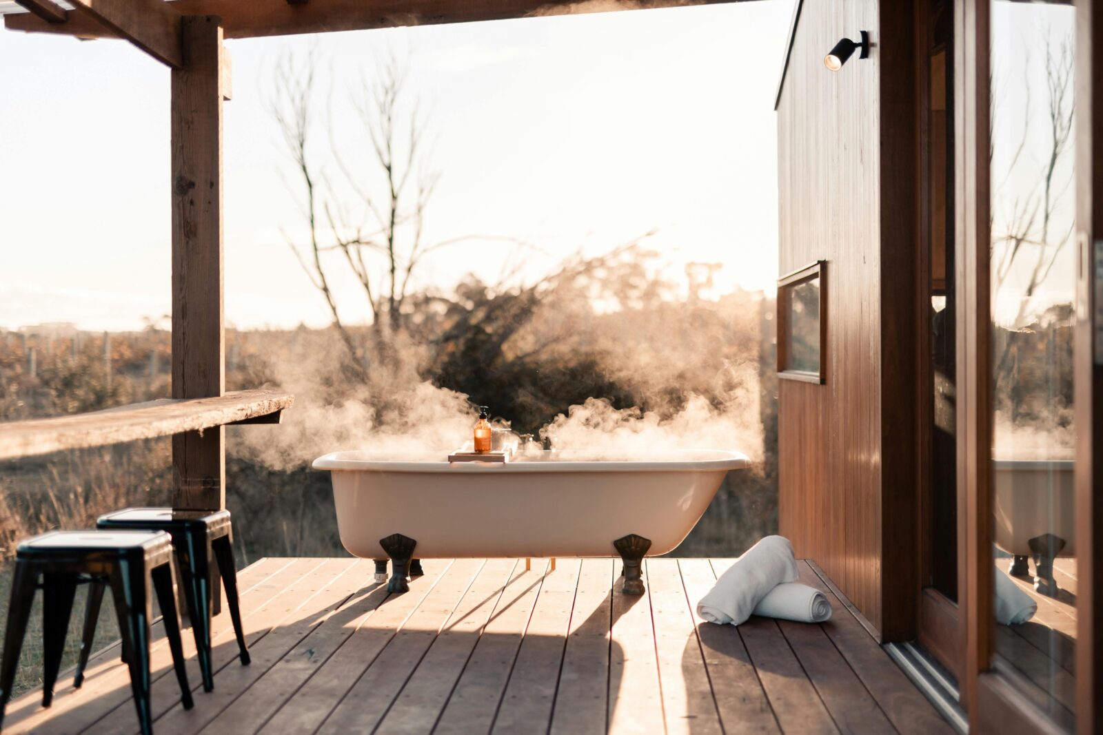Outdoor bath overlooking vineyards