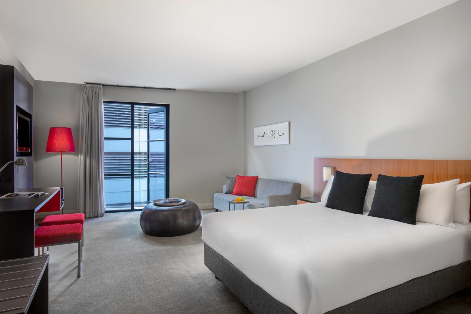 Mantra Hindmarsh Square - Studio Suite
