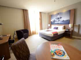 Mercure Grosvenor Privilege Room