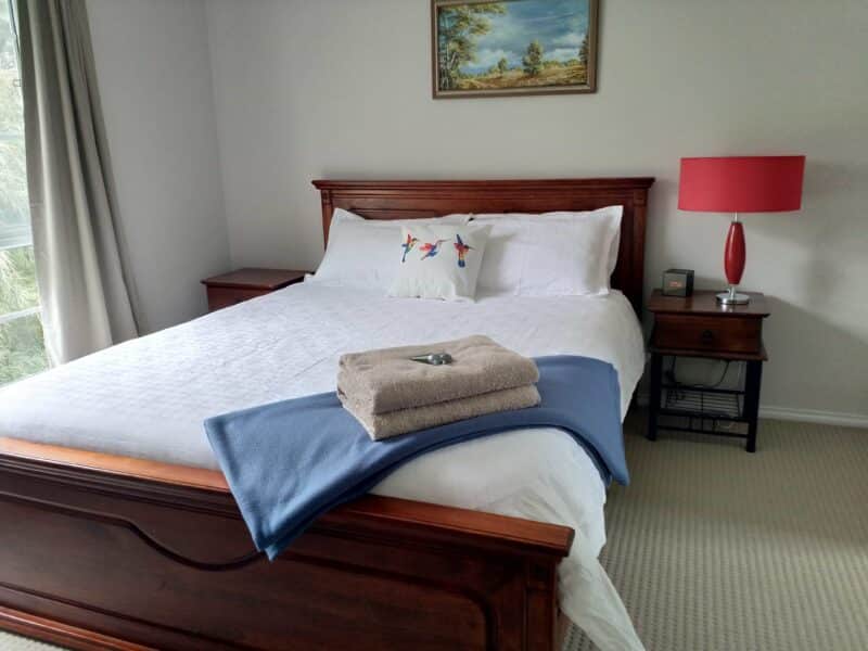 Queen bed