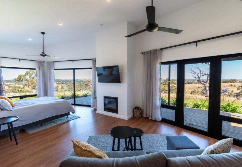 Gas fireplace, between comfy lounge and king size bed