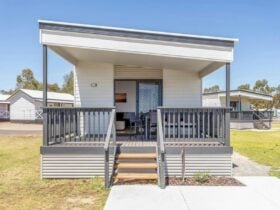 Port Broughton Tourist Park Cabin