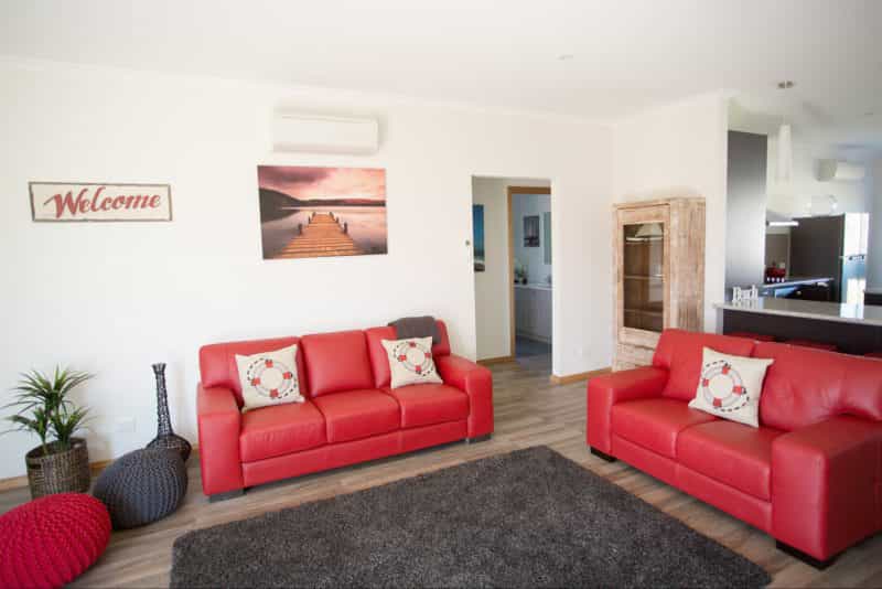 LOUNGE ROOM, OPEN PLAN LIVING