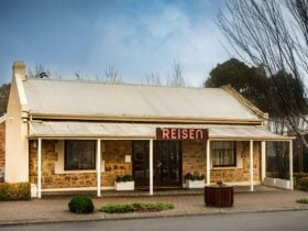 A sandstone cottage on the Hahndorf main street. The cottage accommodates the hotel reception.