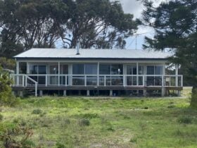 22 Diosma Drive