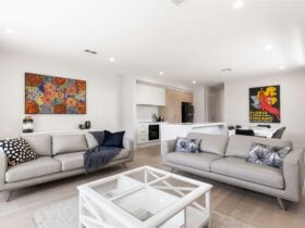Family room/Kitchen