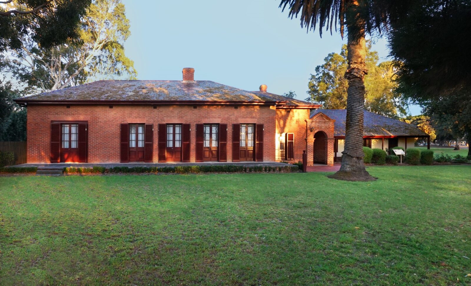 Frontal view of Grange