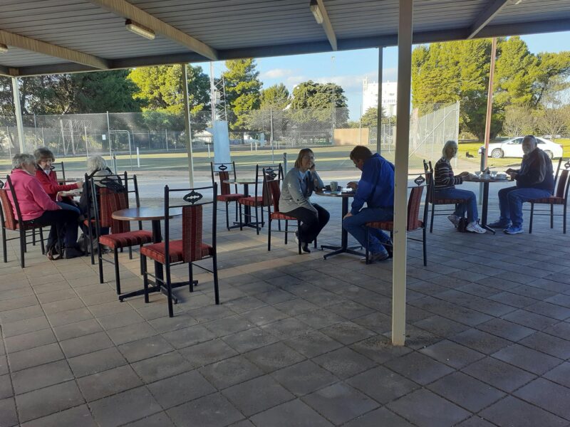 Diners at the Gulnare Gallery T-Stop