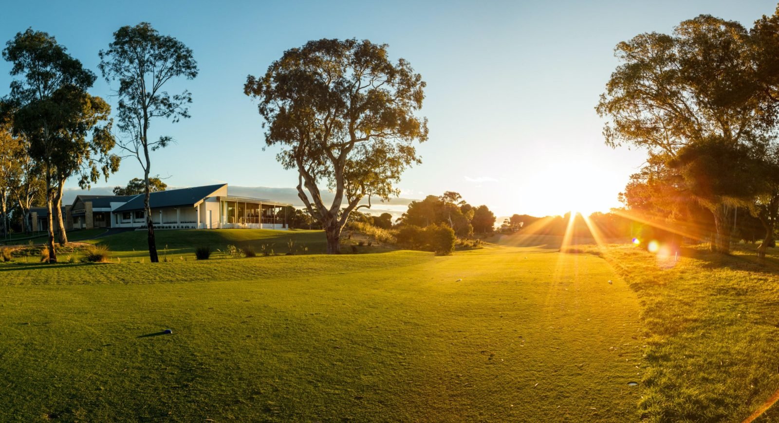 Clubhouse from the 16th