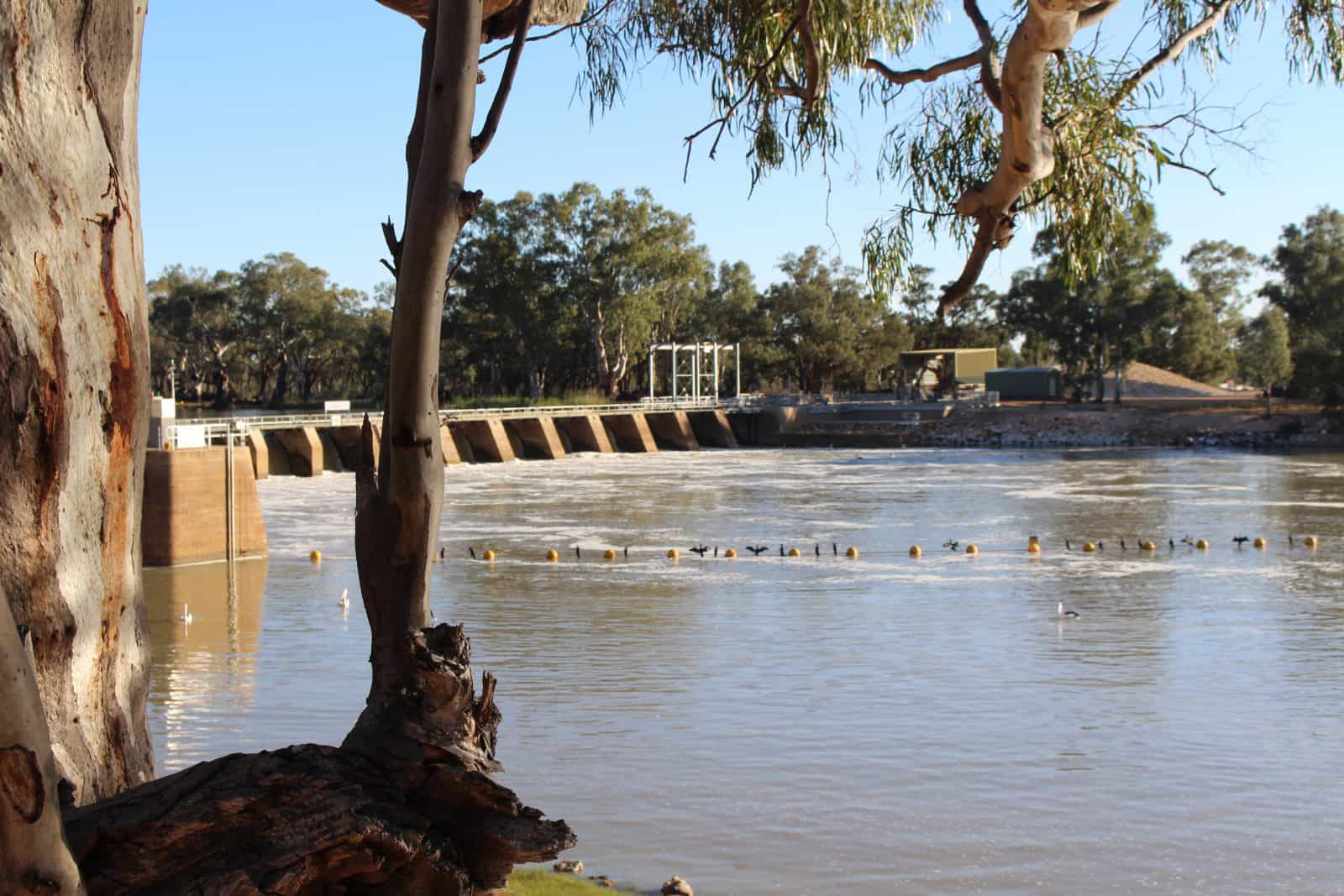 Lock 3 Overland Corner