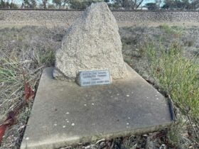 Site of the Original Coonalpyn Primary School monument