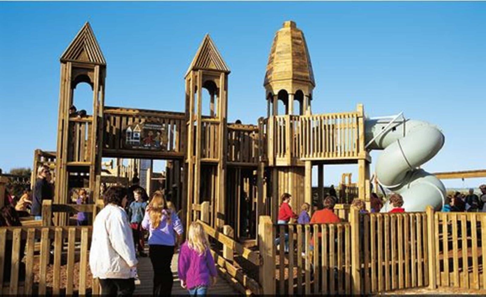 Port Noarlunga Jubilee Adventure Playground Wooden Forte