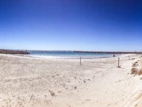 Sailing Club Beach, Wallaroo