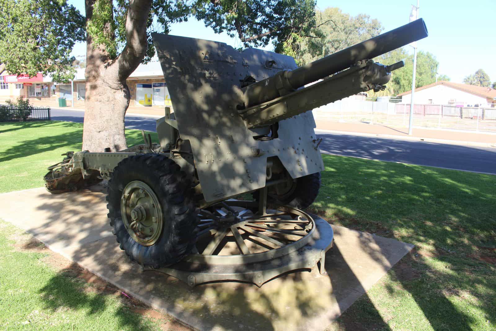 Barmera War Gun Trophy