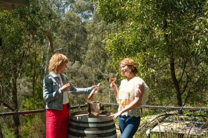 Sunday Wine and Picnics at Sinclairs Gully