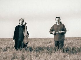 Fame master musicians, traditional instruments