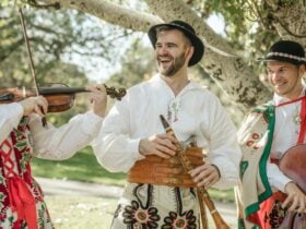 Polish musicians in traditional wear