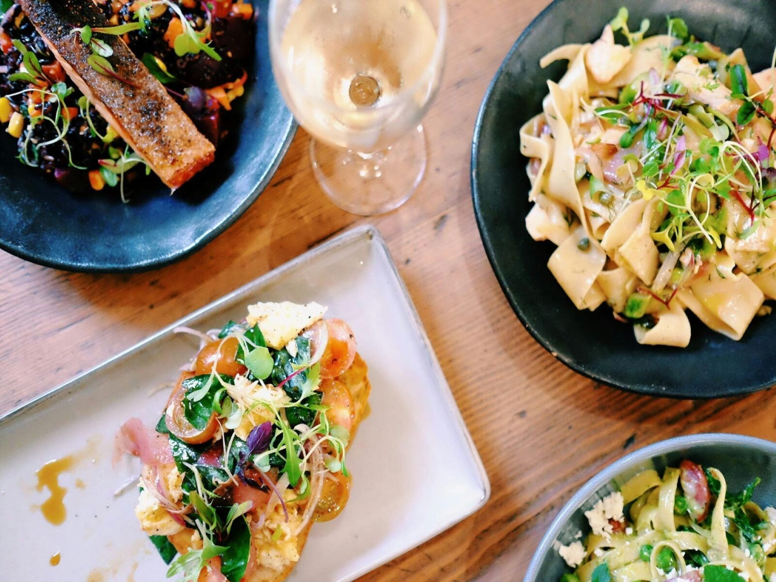 Bella Cafe Restaurant & Pizza Bar