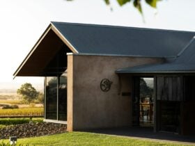 Corryton Burge Cellar Door Entrance