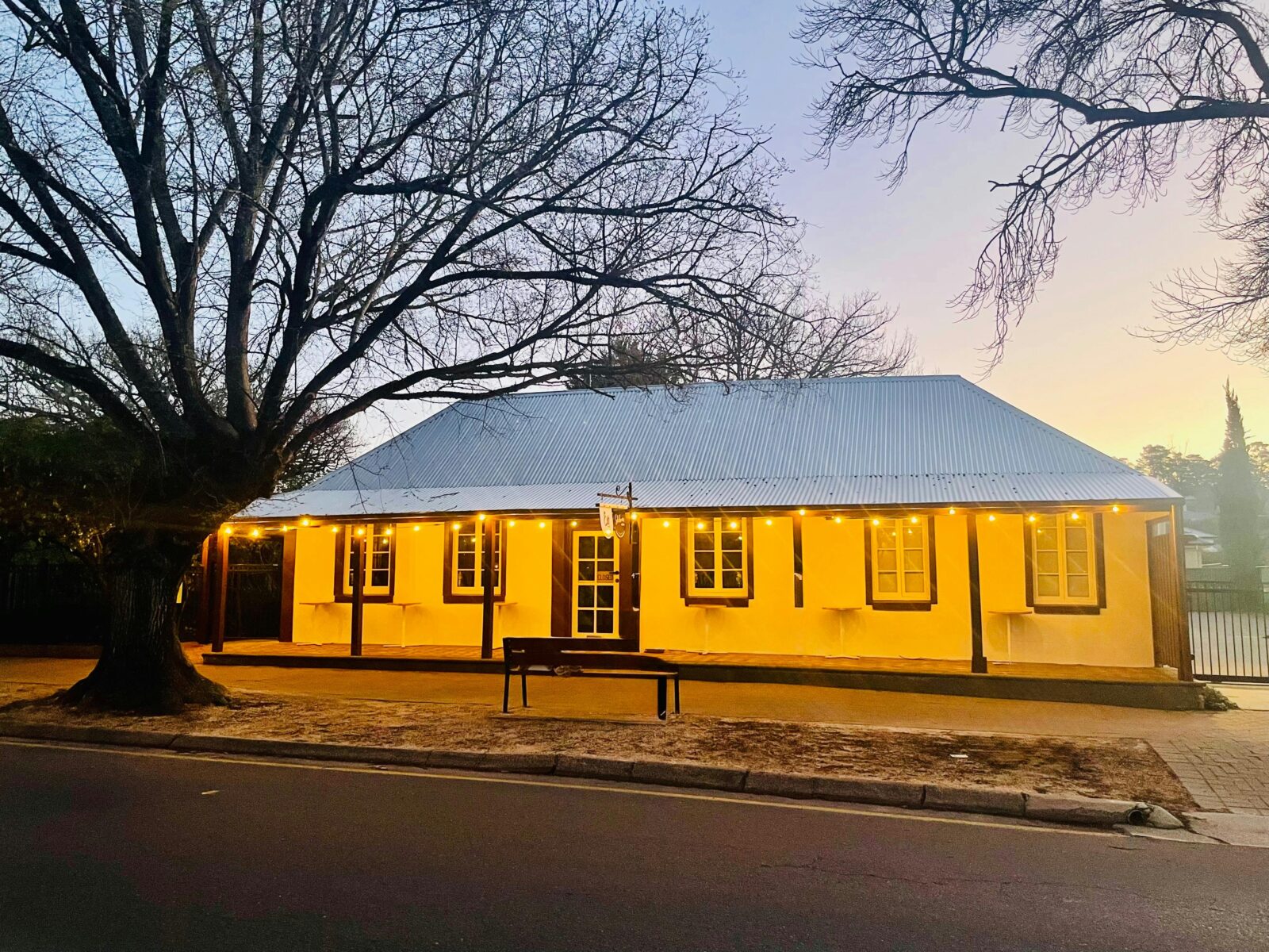Old Building at 47 Mount Barker Road Hahndorf, Eis Haus GlÃ¼hwein HÃ¼tte