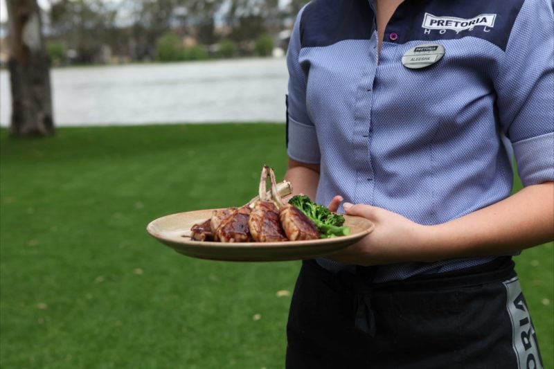 Gourmet lamb cutlets 2017 menu