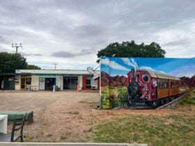 Quorn Take-Away & Pet Supplies