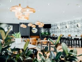 Maylands Hotel Casual Upper Dining Area