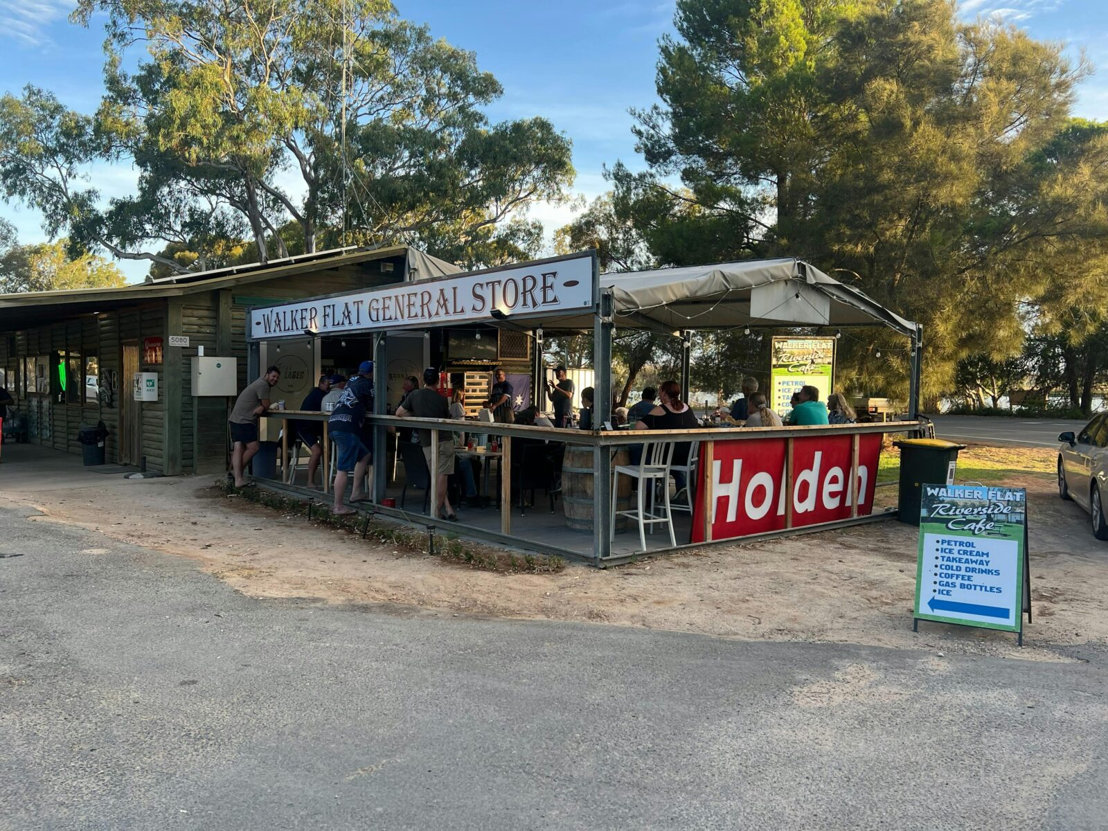 Walker Flat Riverside Cafe