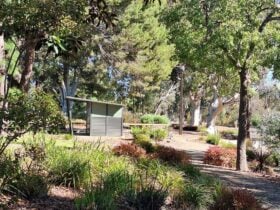 Davidson Reserve Public Toilets