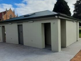 Public Toilet, Queen Square, Moonta