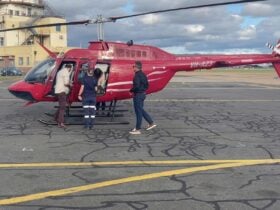 Group of 4 returning from HELI LUNCH at Hentley Farm, Barossa Valley