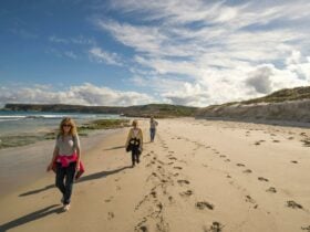 Walk Kangaroo Island - Beach Hiking