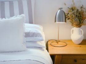 Bed 1.