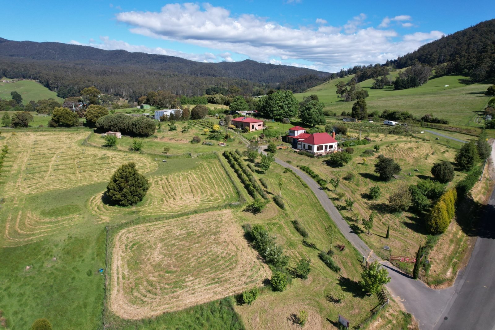 Cherry Top Farmstay ~ Boutique Eco Village