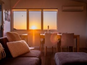 Coles Bay Accommodation, Freycinet National Park, East Coast Tasmania, Coles Bay Holiday Home