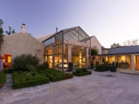Islington Hotel