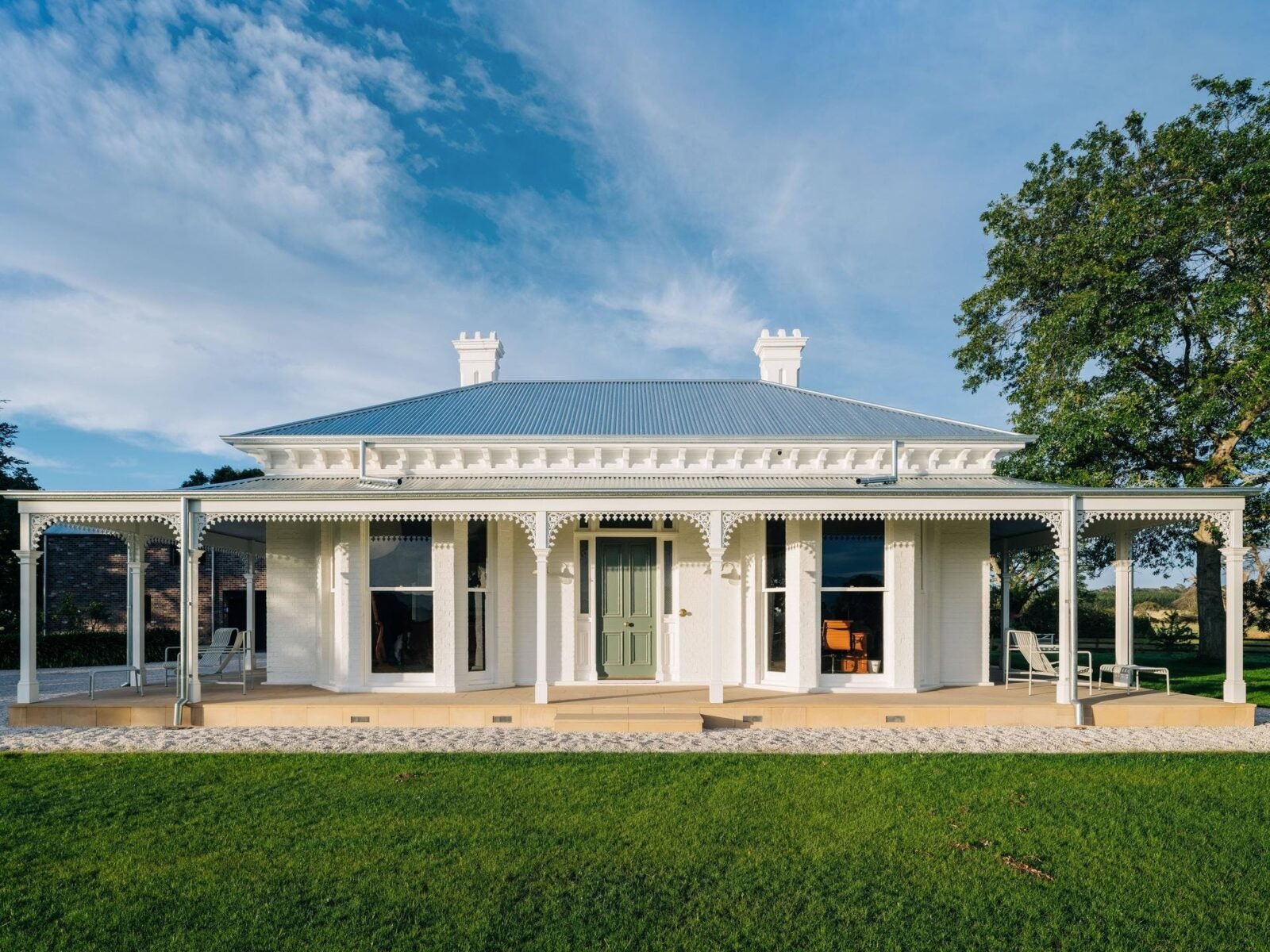Beautifully restored 1840s Georgian Homestead featuring 3 queen suites and traditional study.