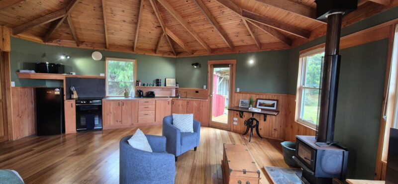 Living room & kitchen space