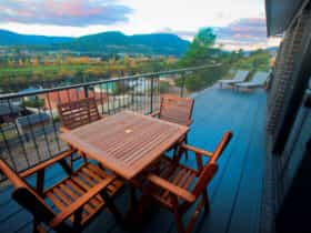 overlooking the beautiful Derwent River and Valley
