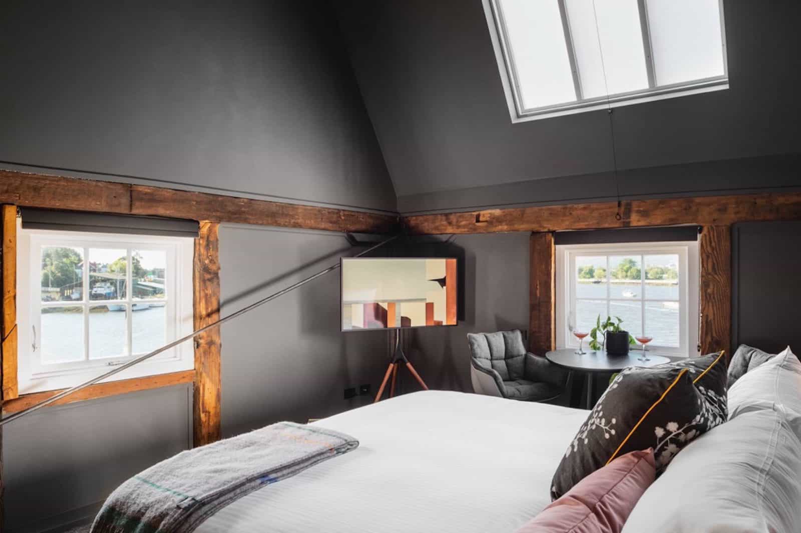 Stillwater Restaurant and SEVEN Rooms Launceston Tasmania