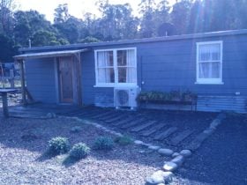 Cottage - private entrance