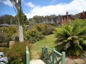 View fo the house from the garden